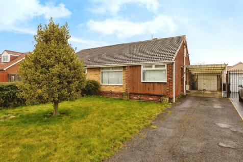 1 bedroom semi-detached bungalow for sale