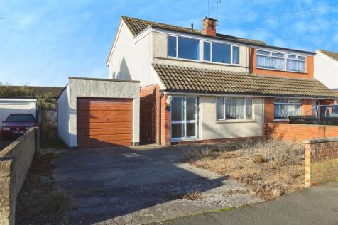 4 bedroom semi-detached house for sale