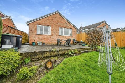 3 bedroom detached bungalow for sale