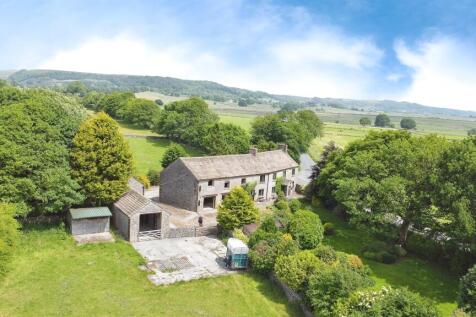 6 bedroom detached house for sale