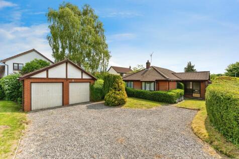 3 bedroom detached bungalow for sale