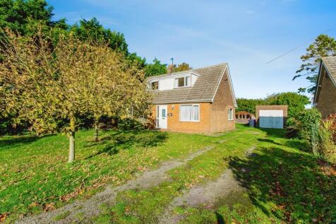 2 bedroom detached house for sale