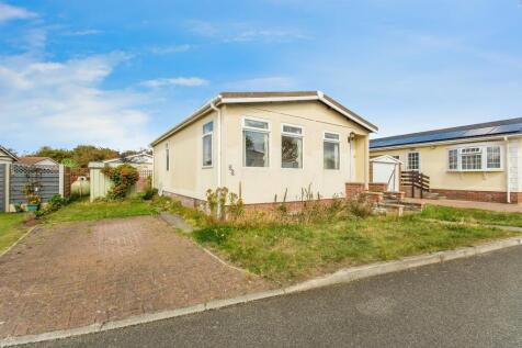 2 bedroom park home for sale