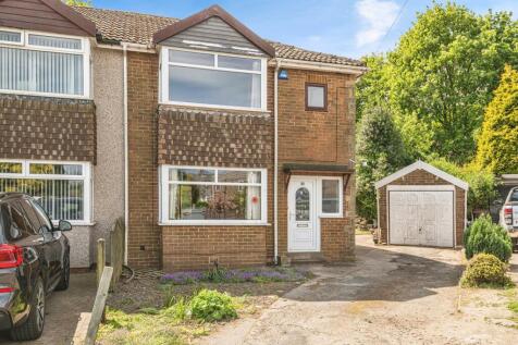 3 bedroom semi-detached house for sale