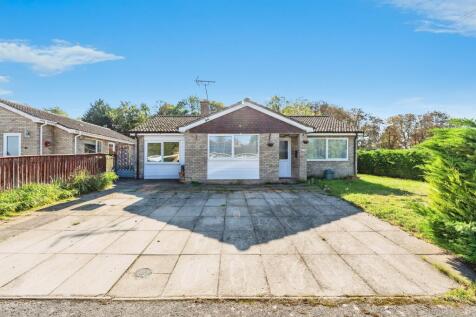 3 bedroom detached bungalow for sale
