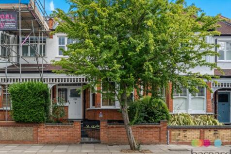 5 bedroom terraced house for sale