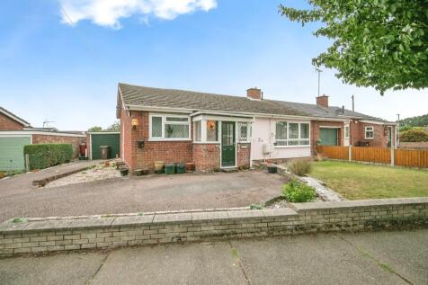 2 bedroom semi-detached bungalow for sale