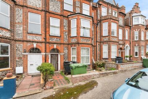 1 bedroom flat for sale