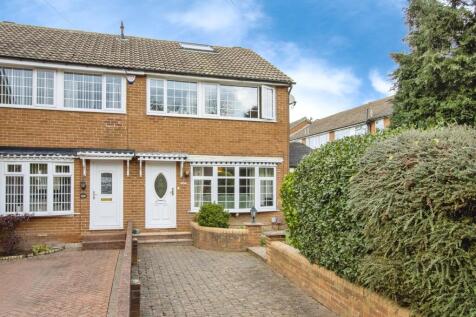 3 bedroom semi-detached house for sale