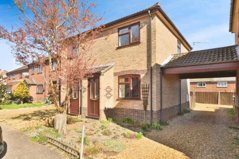 2 bedroom semi-detached house for sale