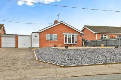 2 bedroom bungalow for sale