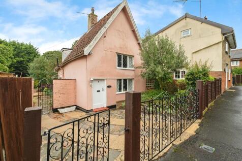 2 bedroom cottage for sale