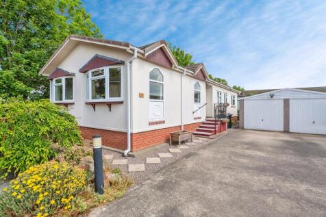 2 bedroom park home for sale
