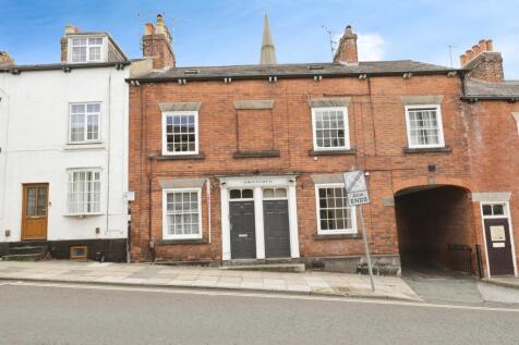 5 bedroom terraced house for sale