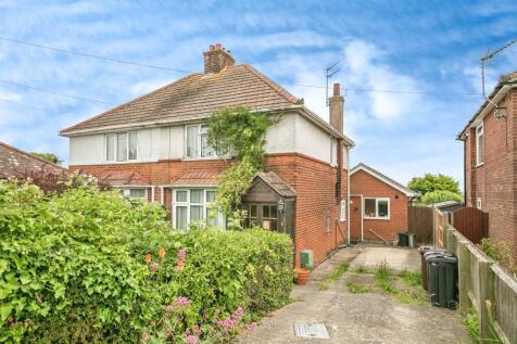 2 bedroom semi-detached house for sale