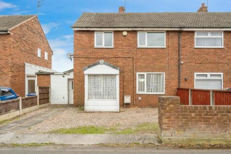 3 bedroom end of terrace house for sale