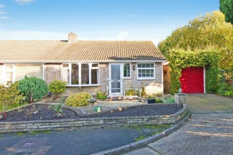 3 bedroom semi-detached bungalow for sale