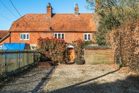 The Green, Lyford 2 bed terraced house for sale