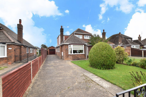 Fairfield Avenue, Grimsby DN33 3 bed semi
