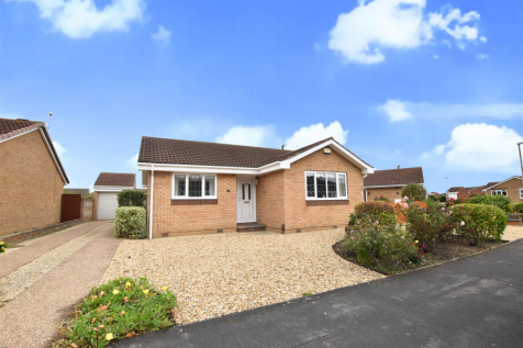 Billinghay Court, Cleethorpes DN35 3 bed detached bungalow for sale
