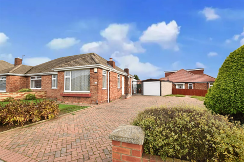 Philip Avenue, Cleethorpes DN35 2 bed semi