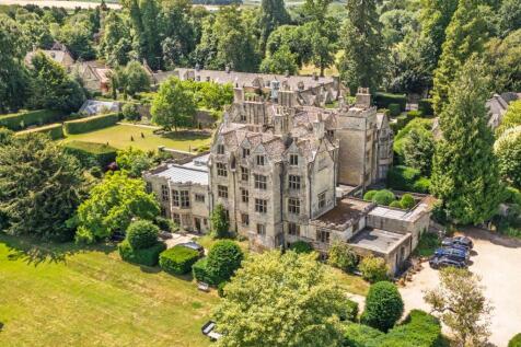 4 bedroom apartment for sale