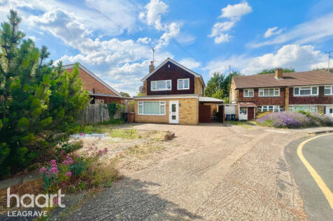 Seabrook, Luton 3 bed detached house for sale