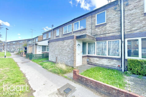 Trident Drive, DUNSTABLE 3 bed terraced house for sale