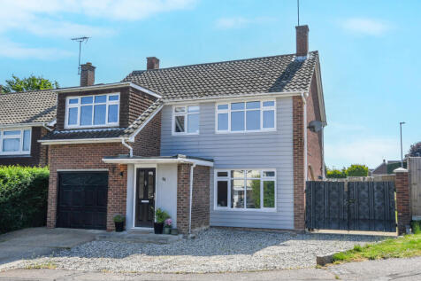 Spalding Way, Great Baddow, Chelmsford 4 bed detached house for sale