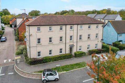 Abell Way, Chancellor Park, Chelmsford 2 bed flat for sale