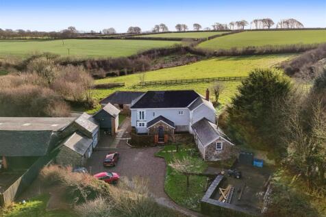Langtree, Torrington 5 bed detached house for sale