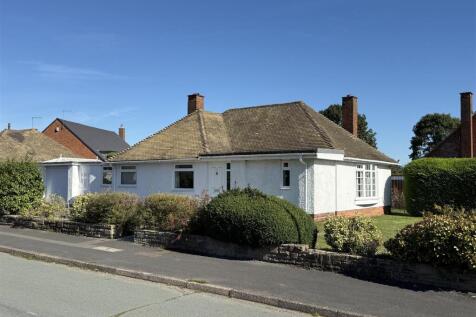Crestwood Park, Brewood 3 bed bungalow for sale