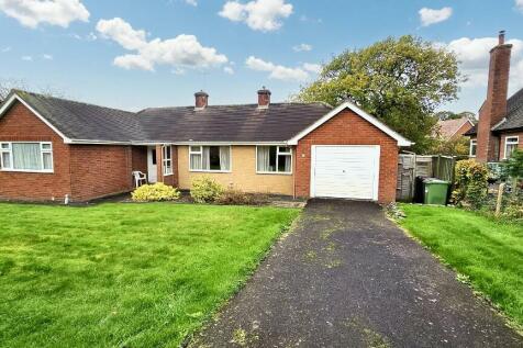 3 bedroom detached bungalow for sale