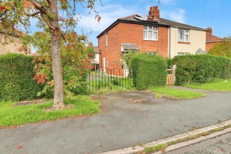 2 bedroom semi-detached house for sale