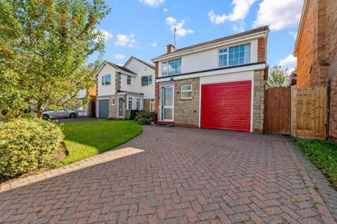 Birchway Close, Royal Leamington Spa 3 bed detached house for sale