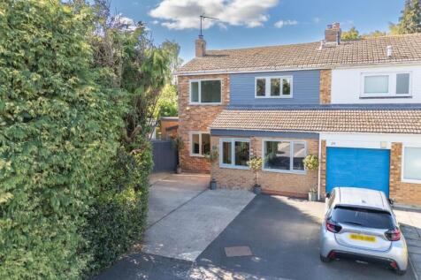 Frances Road, Harbury, Royal... 3 bed semi