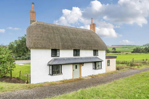 Dorchester Road, Grimstone... 3 bed detached house for sale