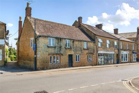 North Street, Martock, Somerset, TA12 4 bed terraced house for sale