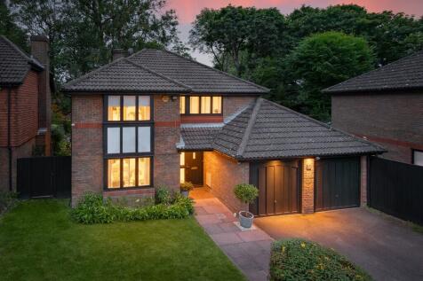 Russell Hill Road, Purley CR8 4 bed detached house for sale