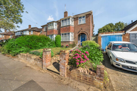Delamere Road, Earley, Reading 3 bed semi