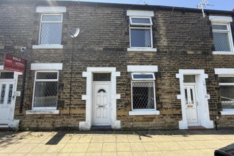 Manchester Road, Mossley... 2 bed terraced house for sale