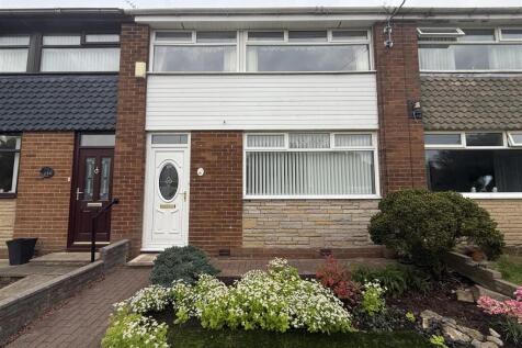 Turner Street, Lees, Oldham 3 bed townhouse for sale