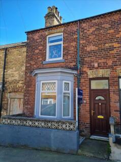 Spring Bank, Scarborough 2 bed house for sale