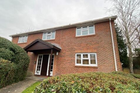 Longacre Rise, Basingstoke RG24 1 bed flat for sale