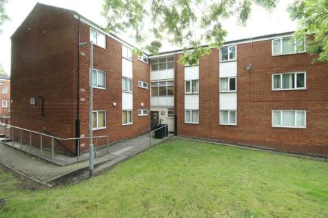 2 bedroom ground floor flat for sale