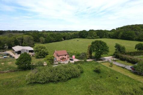 3 bedroom farm house for sale