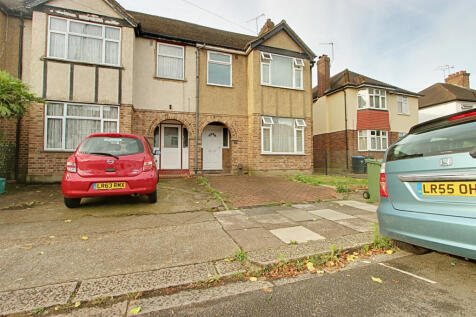 Central Road, Wembley HA0 4 bed end of terrace house for sale
