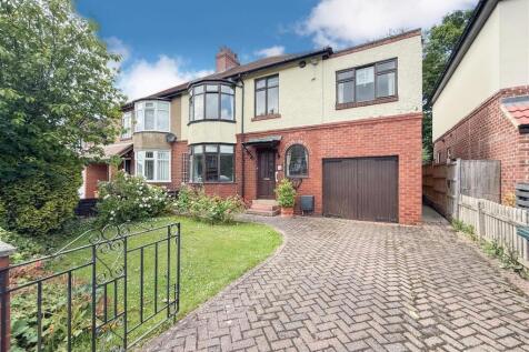5 bedroom semi-detached house for sale