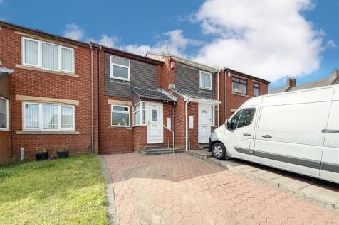 2 bedroom terraced house for sale