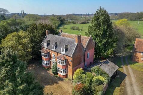 8 bedroom character property for sale